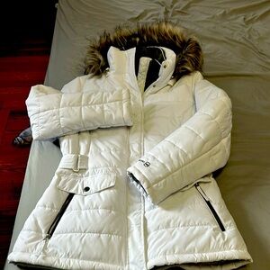 Beautiful white free country jacket